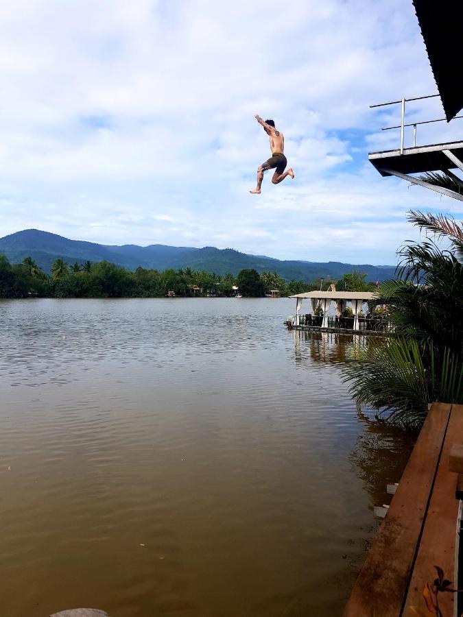 The Hideaway Hotell Kampot Exteriör bild